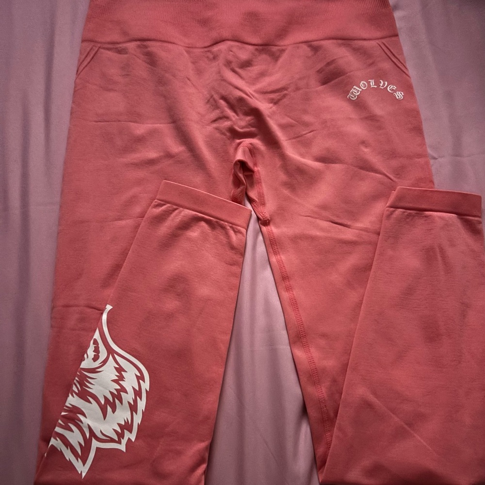Coral Darc Sport Leggings